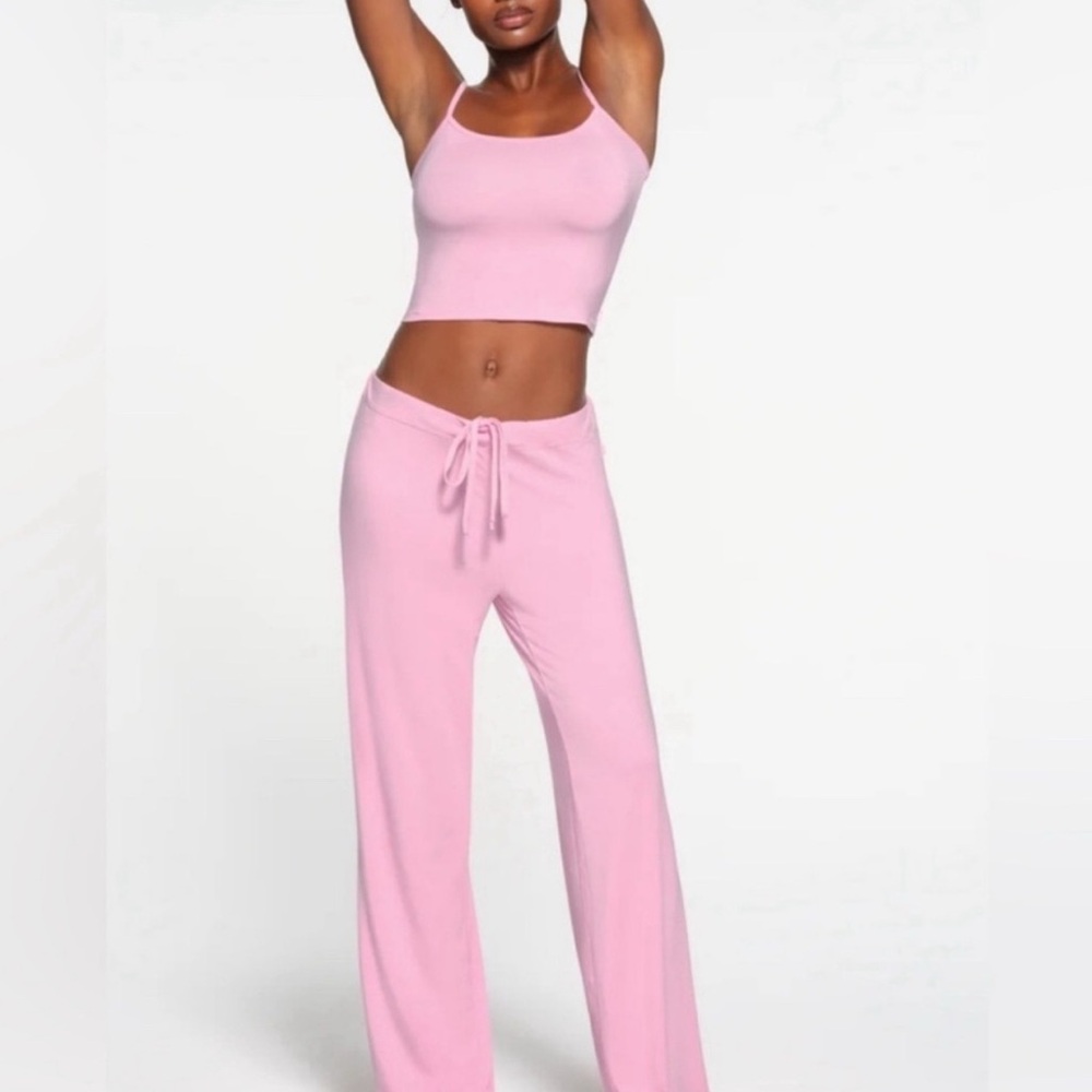 SKIMS Sleep Bubble Gum Pink Cropped Cami & Straight Leg Pants set